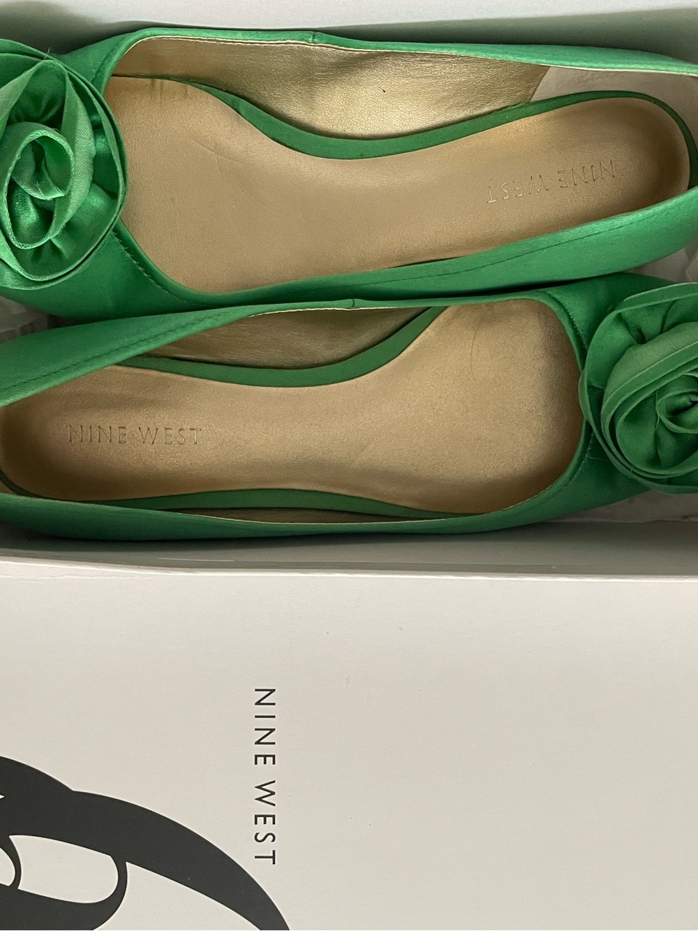 Nine West Green Satin Rosette Ballet Flats